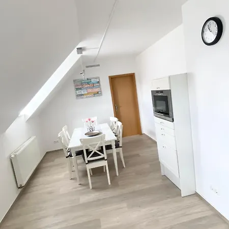 6 Apartment